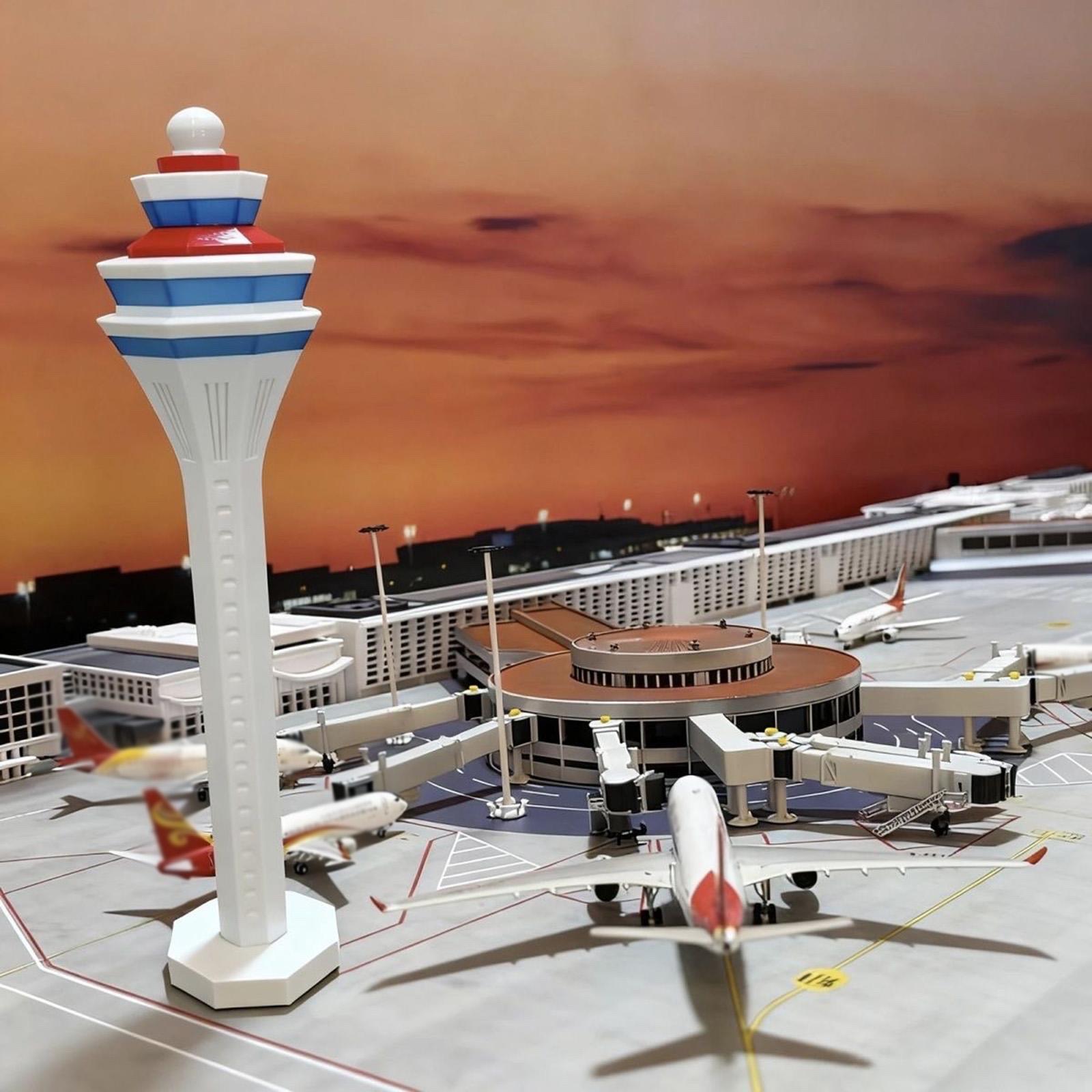 1:400 Airport Control Tower Mo - огляд і ціна Home Office Simulator
